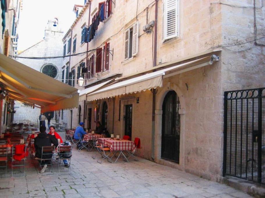 Design - Old Town *