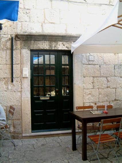Design - Old Town